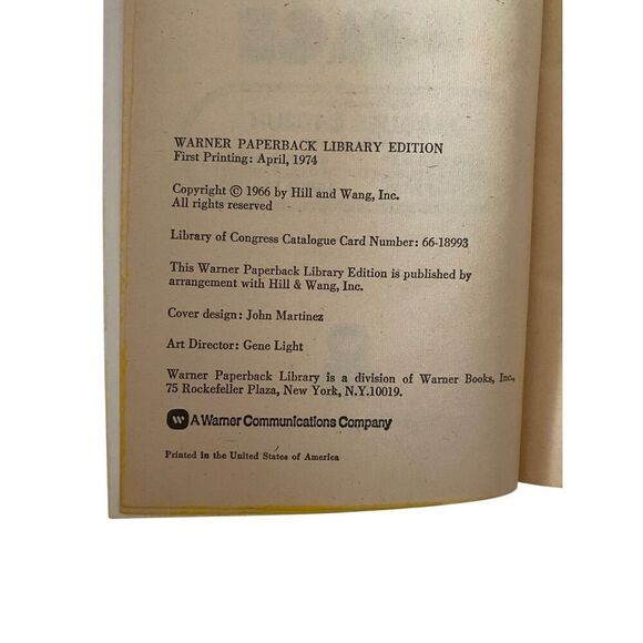 Modern American Usage Paperback Book 1974 English Language - Picture 6 of 15